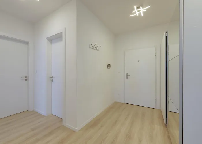 Bazova With Free Parking Lejlighed