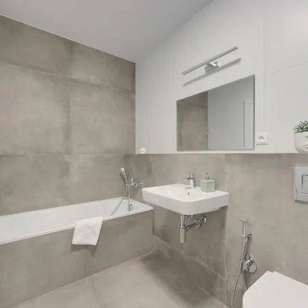 Apartamento Bazova With Free Parking
