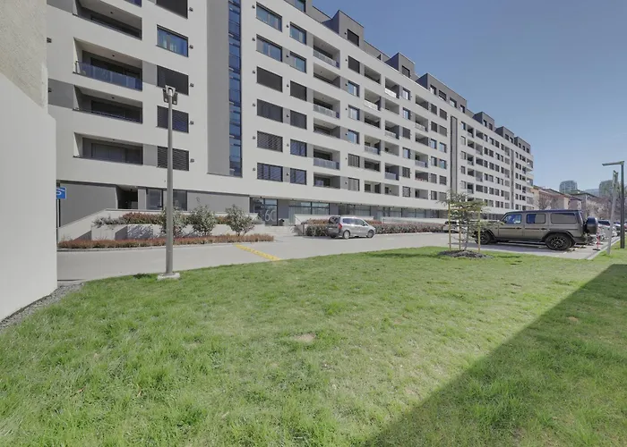 아파트 Bazova With Free Parking *